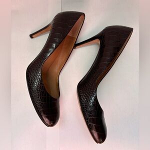 Ann Taylor croc-embossed leather pumps- dark brown, size 8.5M